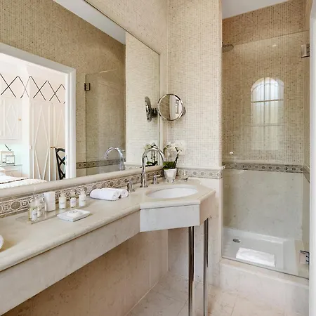 Hotell Belles Rives