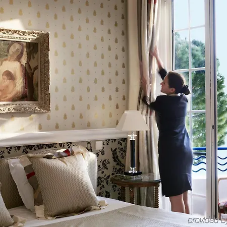 Belles Rives מלון 5*