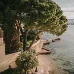 Hotel Belles Rives 5*