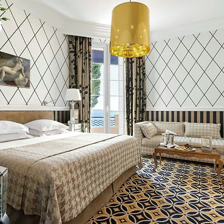 Hotel Belles Rives 5*