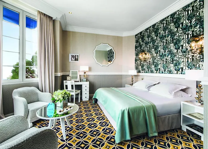 Hotell Belles Rives 5*