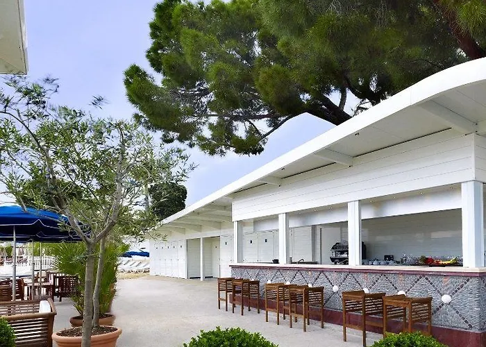 Hotell Belles Rives 5*